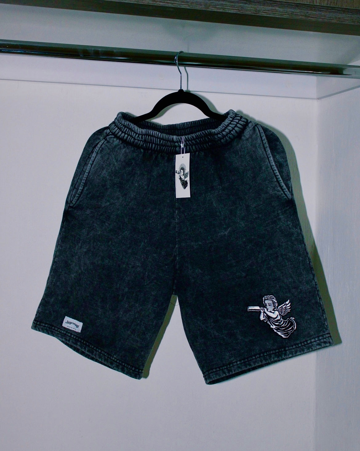 ACID WASH ANGEL SHORT