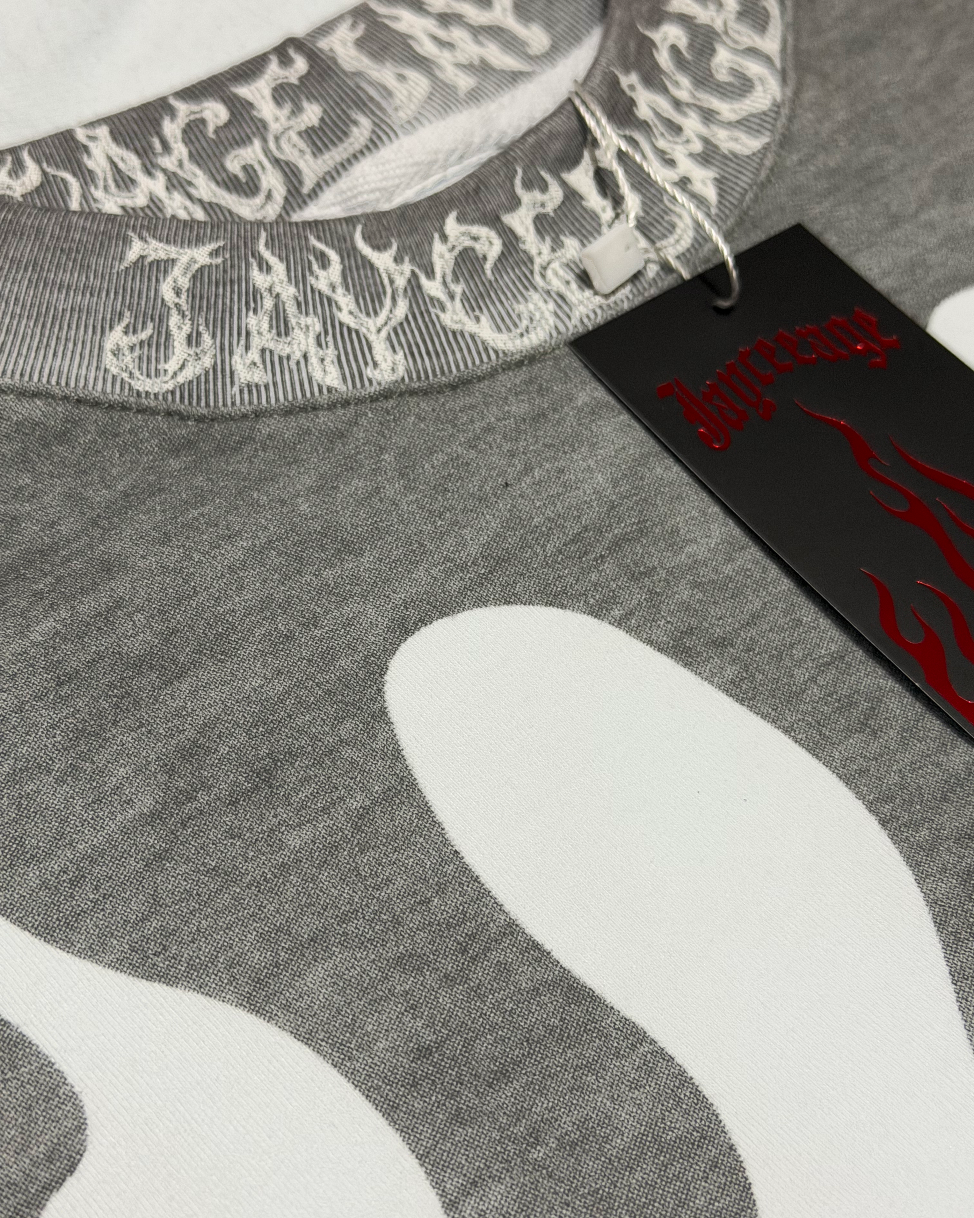 FLAMES COLLAR TEE