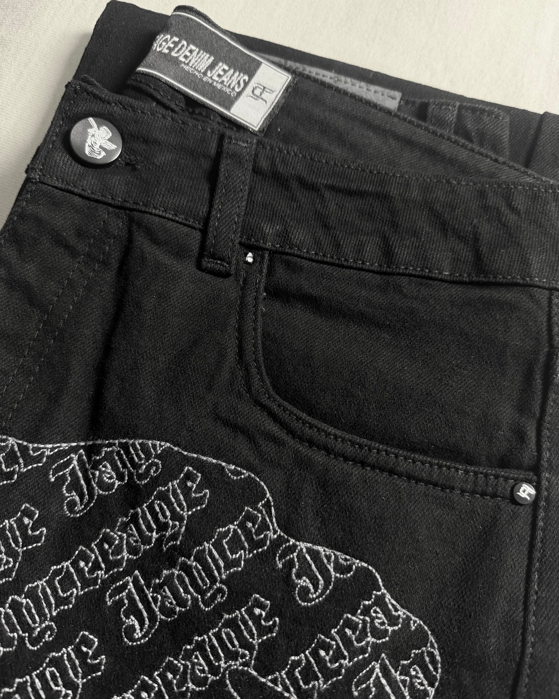 GOTHIC JEANS (SALDOS)