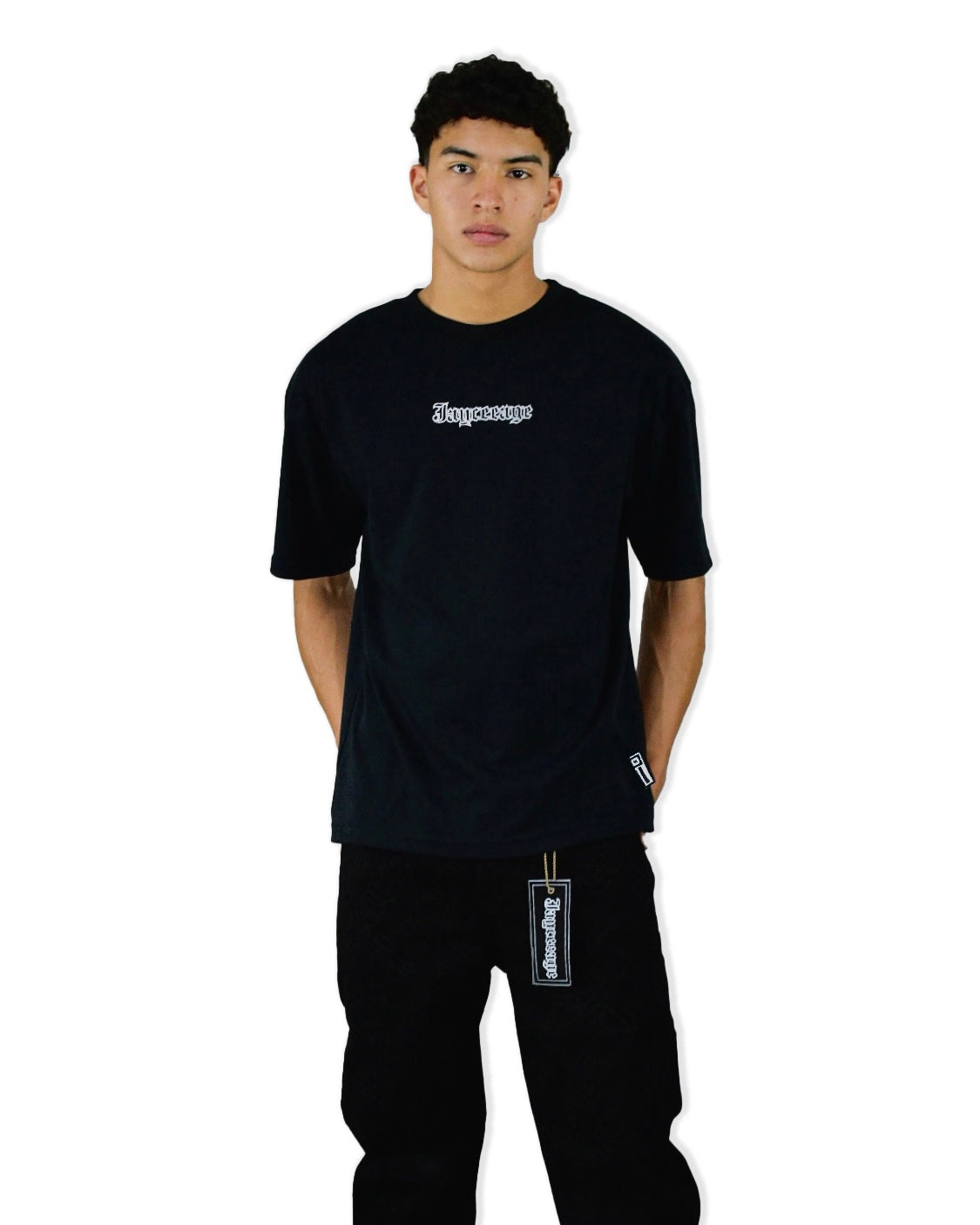 UNIVERSE TEE