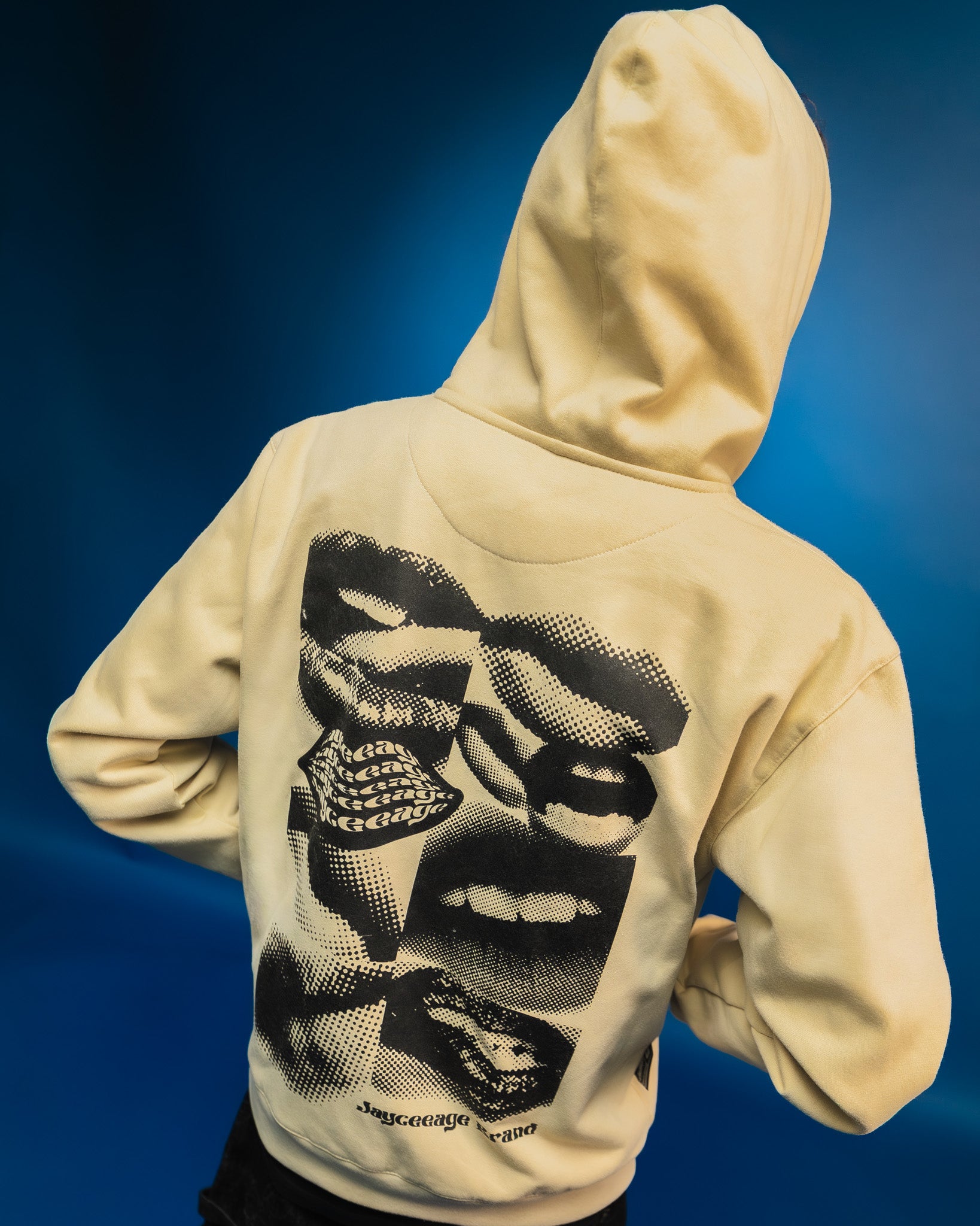 LIPS HOODIE