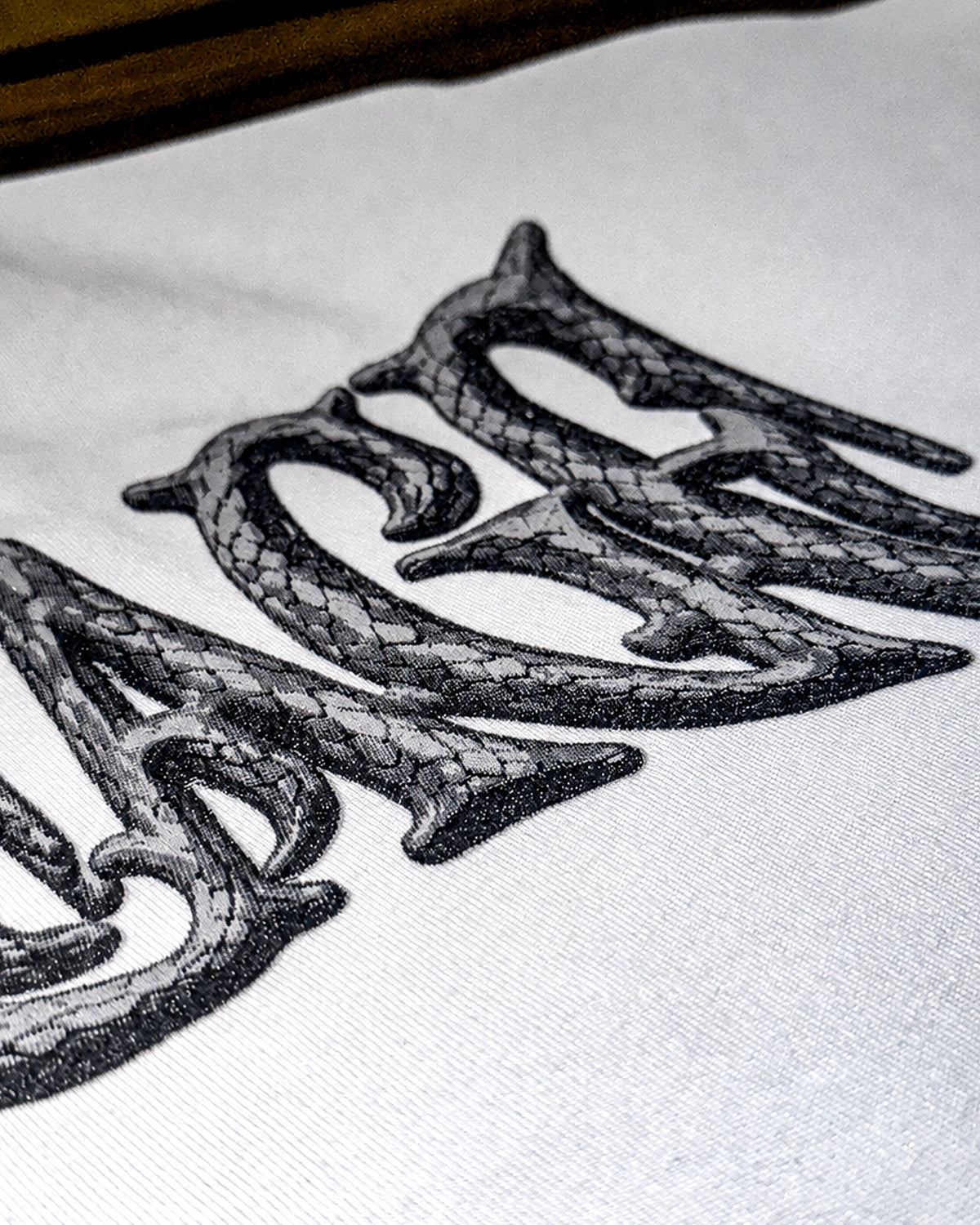SKELETON WHITE TEE