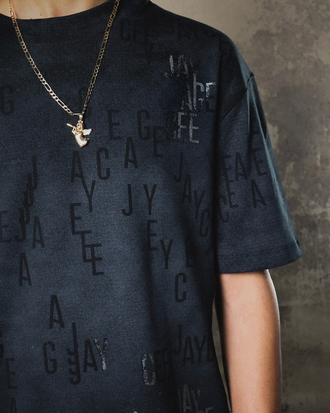 TYPE TEE