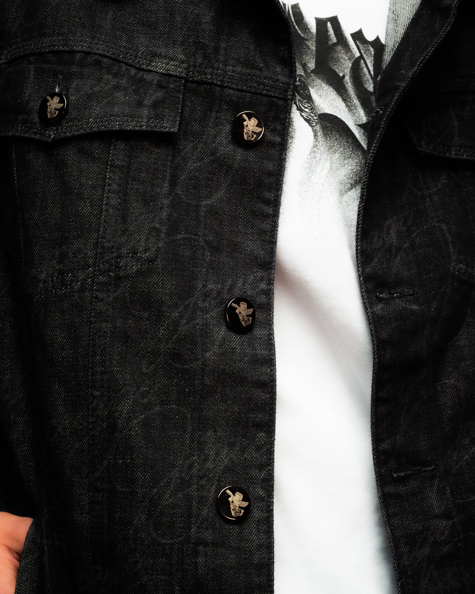 DENIM JACKET