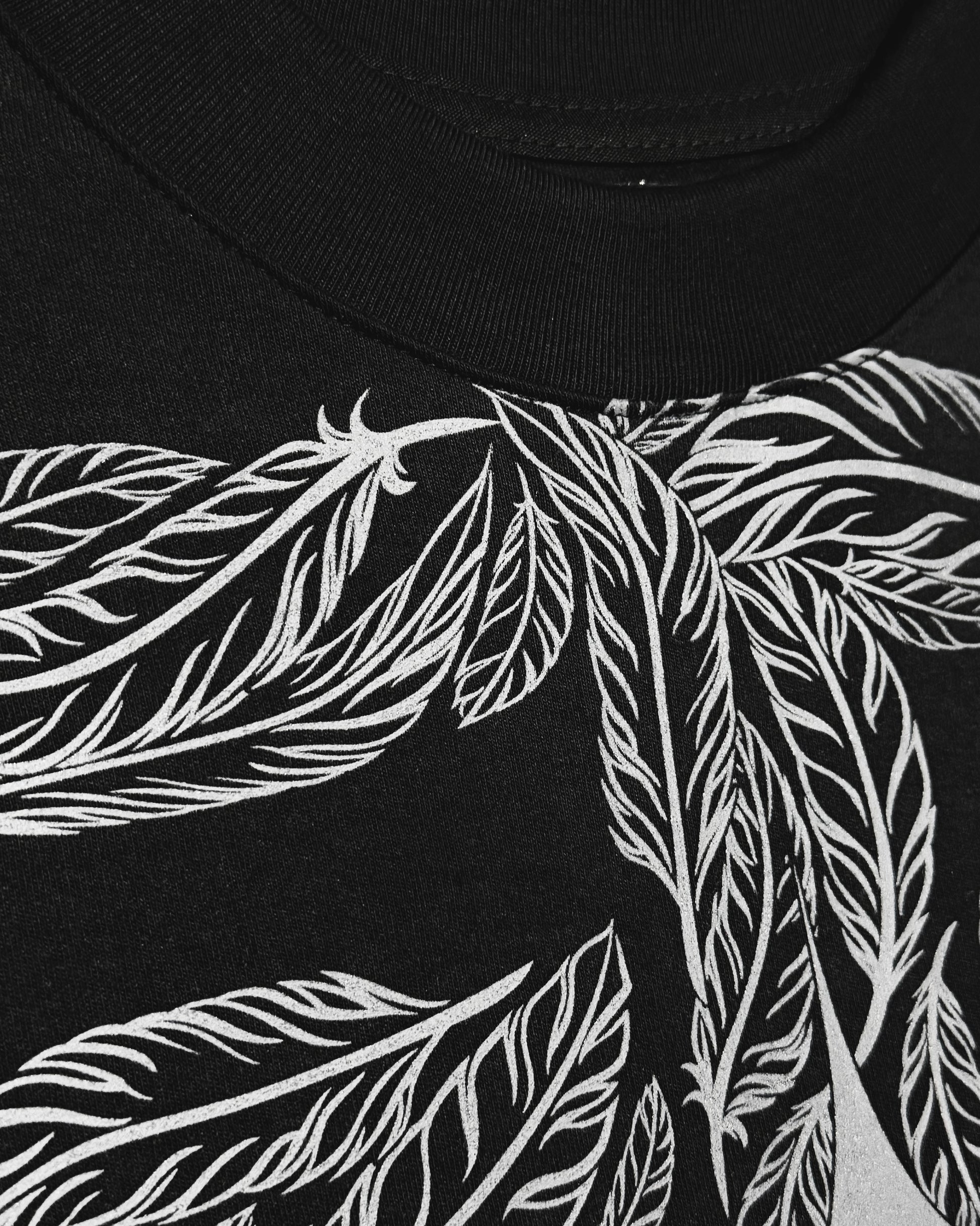 FEATHERS TEE
