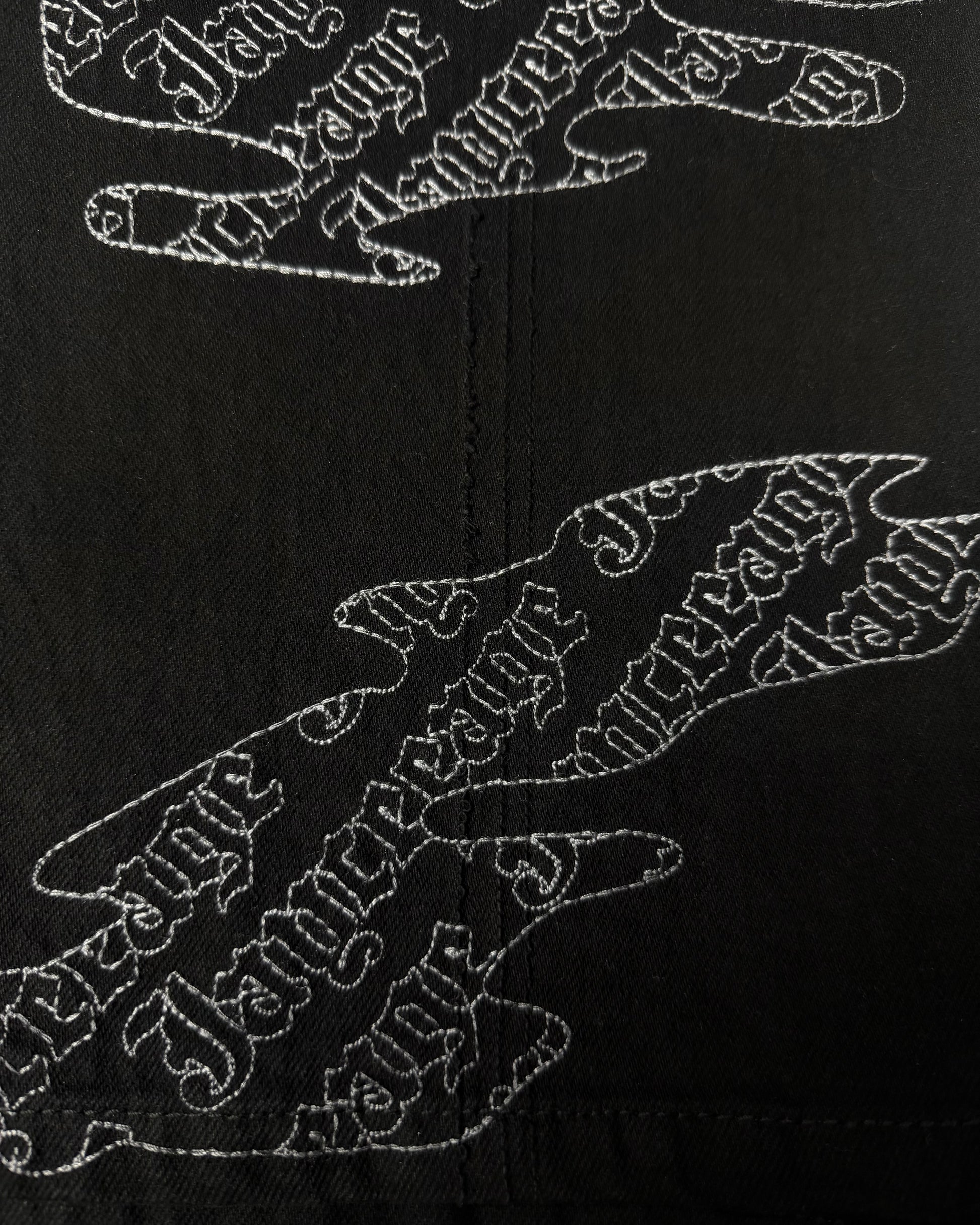 GOTHIC JEANS (SALDOS)