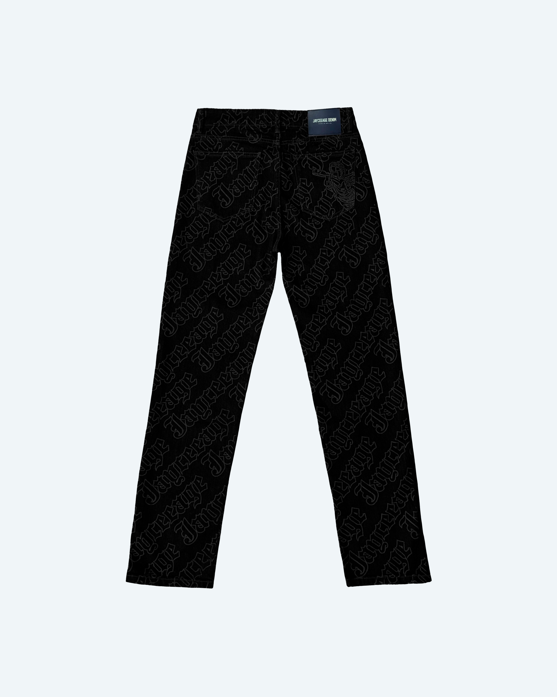 TOTAL BLACK JEANS